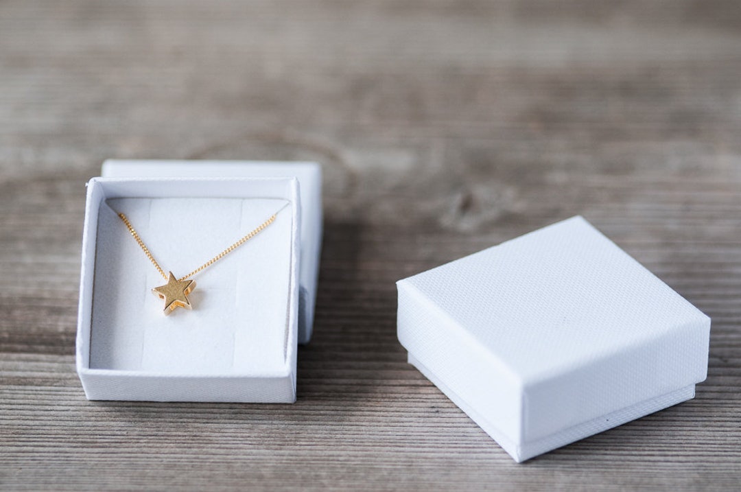 Small White Gift Box Earrings Eco Friendly Ring Box Paper Jewelry Box 1