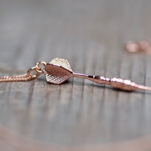 3D Dart Charm Necklace Rose Gold 18k, Dart Pendant Necklace, Gift for Boyfriend, Husbang Gift, Geek Jewelry, Birthday Gift, Best Friend Gfit