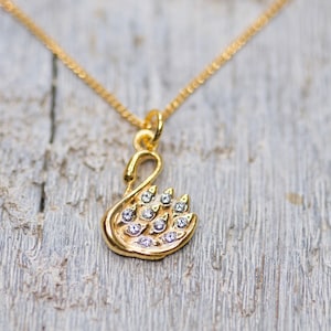 Swan Necklace with Swarovski Crystals Sterling Silver 24k Gold Plated, Beautiful Necklace for Girls, Bird Necklace, Animal Lover Necklace