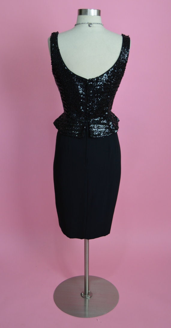 1950s Black Sequin Peplum Cocktail Wiggle Dress - image 4