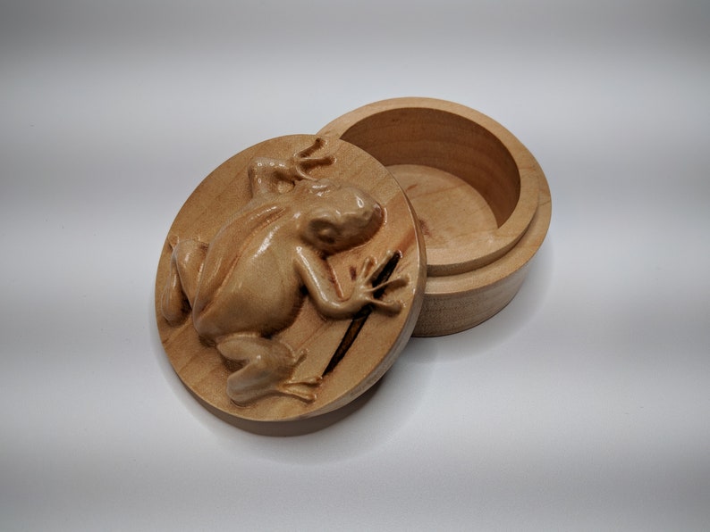 frog engagement ring box