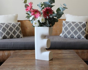 E Shape Ceramic Vase: Personalized Handmade Home Decor