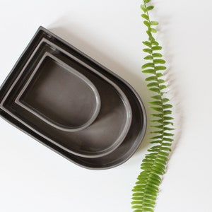 Ceramic Nesting Trays Set of 3 Warm Gray image 7