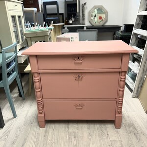 Antique chest of drawers old pink shabby vintage brocante country house farmhouse refurbished image 1