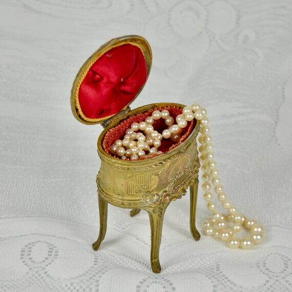 Antique French ring box / jewelry casket / Napole