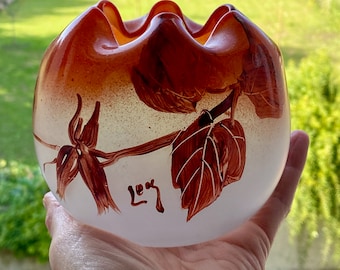 Theodore Legras art-decovaas, met de hand geëmailleerd Frans antiek glas, gesigneerd circa 1920