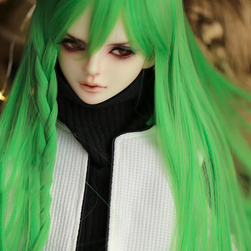 Green long braid wig