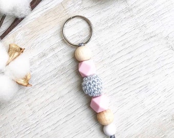 Keychain with häckelperle