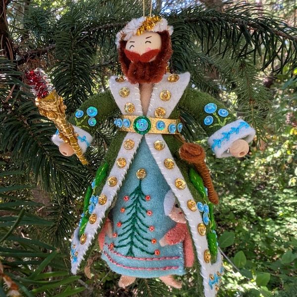 Ghost of Christmas Present, mmmcrafts
