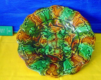 Ciotola antica, Art Nouveau, stile a foglie di vite, epoca, fiori e motivi, rilievo, storicismo, transizione, Art Nouveau, verde, marrone, smalto fluido, primitivo-rustico