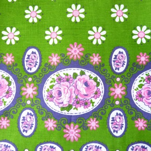 Alpine Hippie Vintage 70s Bedding Green Pink Rose Medallions, Heidi Flowers, Flower Power Living, Retro Bedroom, Standard Size