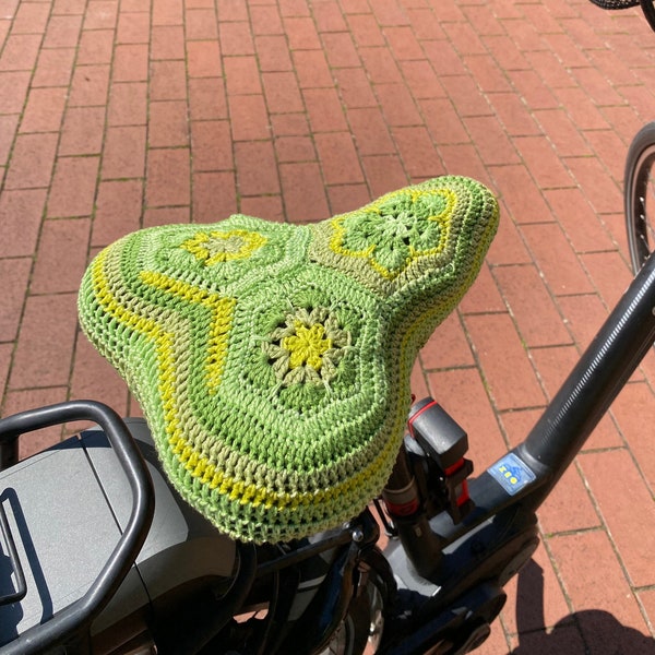 Fahrradsattelbezug grün gehäkelt Sattelbezug Boho retro Sonnenschutz Fahrradschutz