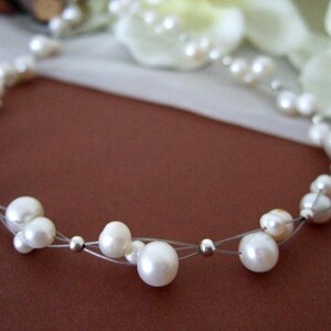 Bridal jewelry necklace with freshwater cultured pearls