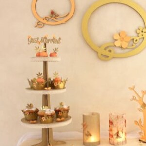 Cake topper décoration de mariage cupcake stands tourtereaux image 3