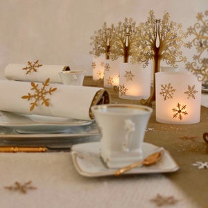 Christmas decoration snow crystals tree gold image 3