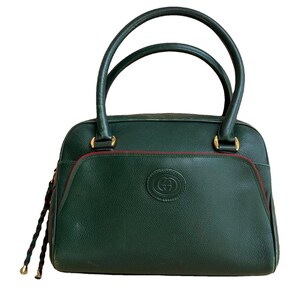 Bolso vintage de piel Gucci, años 80, piel y ante verde granulado, anterior a la era de Tom Ford.