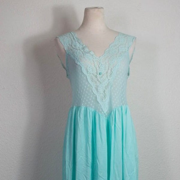 Vintage 70's Paramount NY Lace Negligee Nightgown Size Large