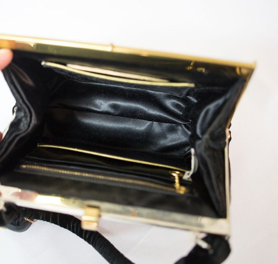 Antique 1950's Garay Velvet Small Handbag w/ Coin… - image 6
