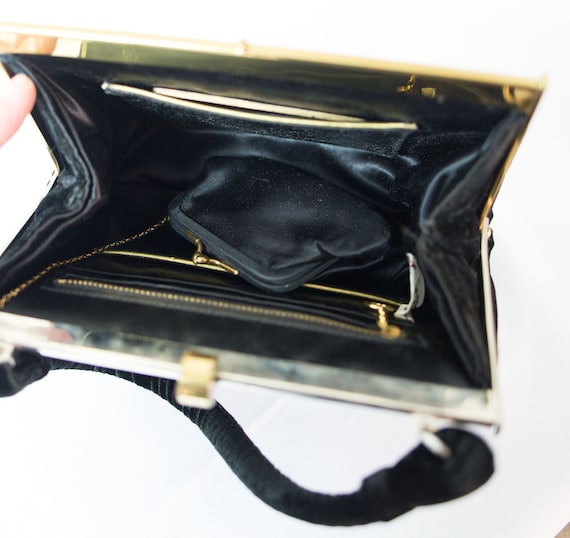 Antique 1950's Garay Velvet Small Handbag w/ Coin… - image 3
