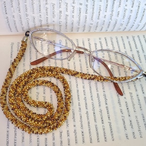 Glasses Chain . Gold Eye Glass Chain . Eyaglass Lanyard . Chain For Eye Glass . Sunglasses Chain . Beaded Glasses Chain .