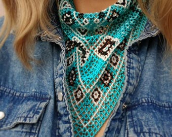 Teal western beaded bandana necklace, Cowgirl beaded scarf necklace