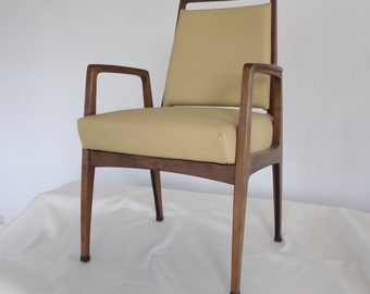 Upholstered armchair with spring core