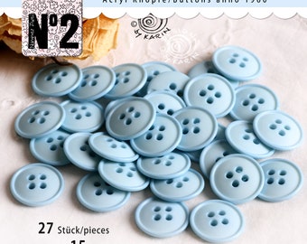 27 mooie viergaats knoopjes - 1960 - babyblauw acryl - lekker licht - elk ca. 15 mm hoog - nr. 202