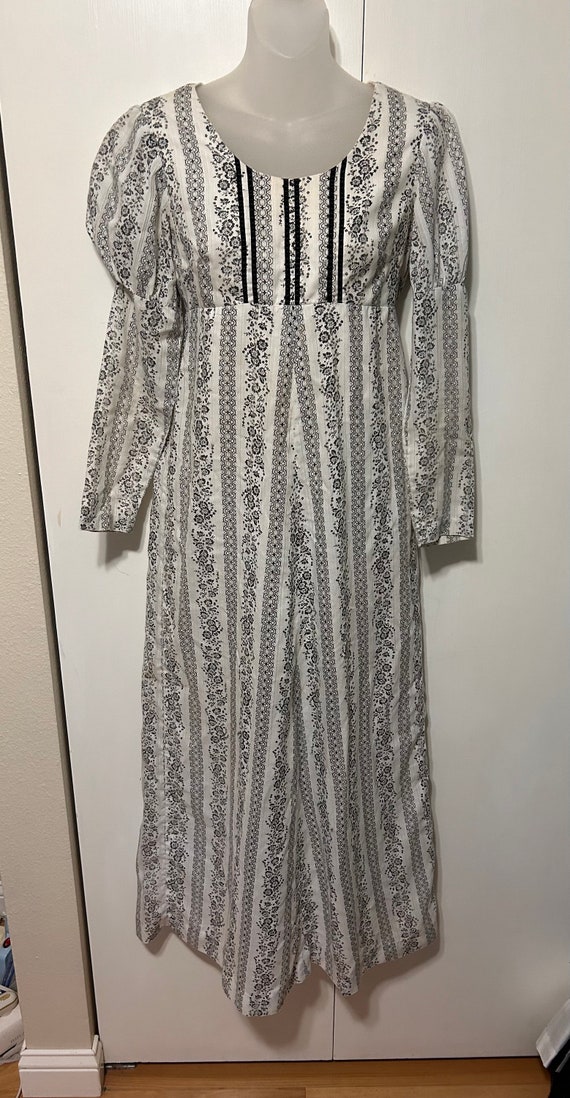 70’s Carol and Mary Honolulu Prairie Dress with L… - image 1