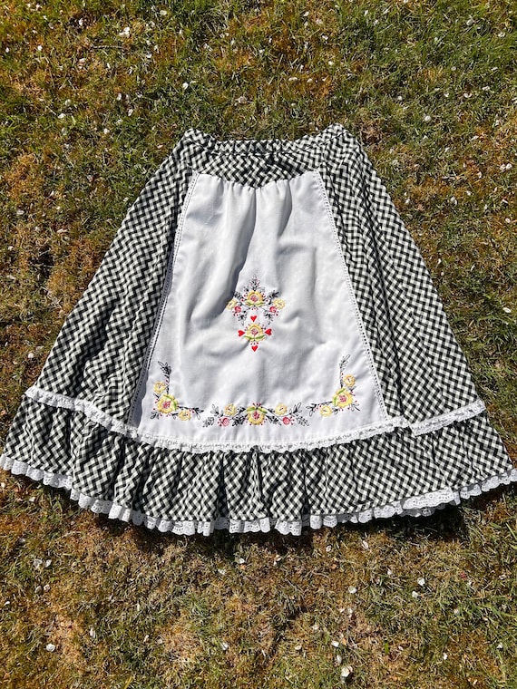 70’s Handmade Embroidered Squaredancing Skirt