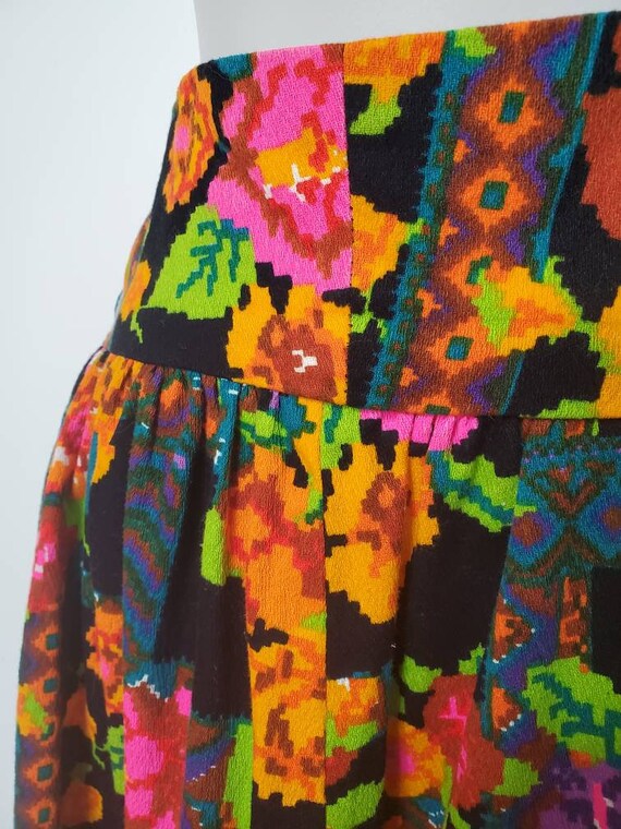 70's Handmade Floral Barkcloth Midi Skirt - image 2