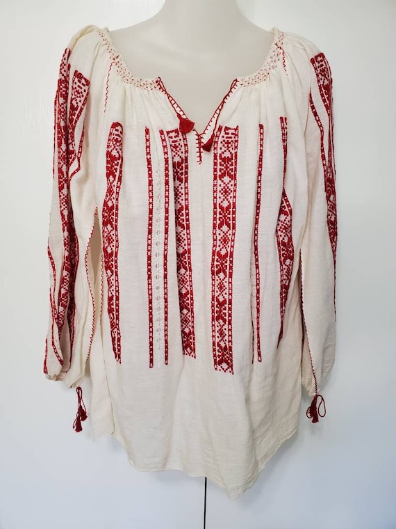 Vintage Embroidered Folk Blouse