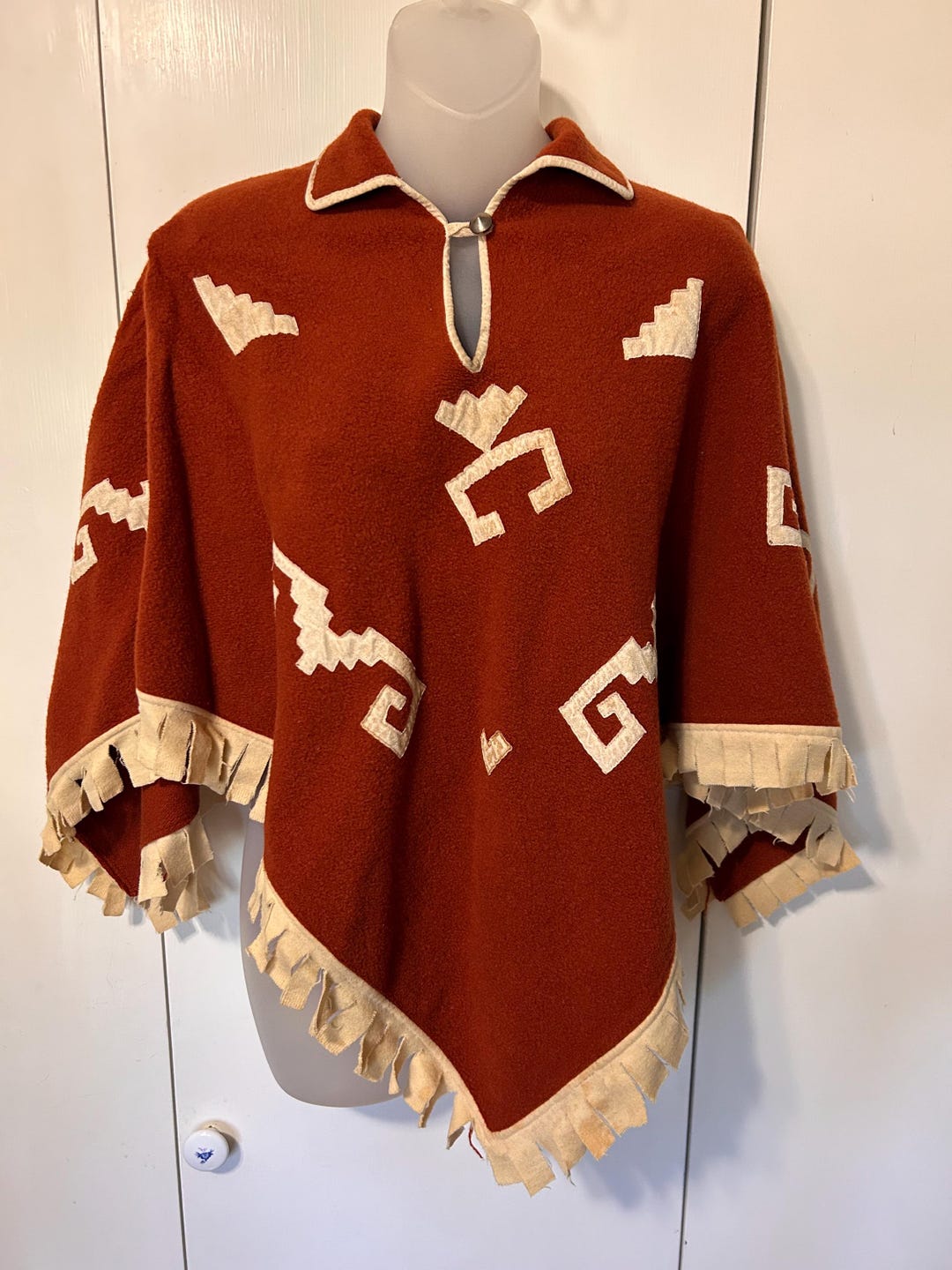 Aztec Rug Poncho 70’s Aztec Wool Poncho - Etsy