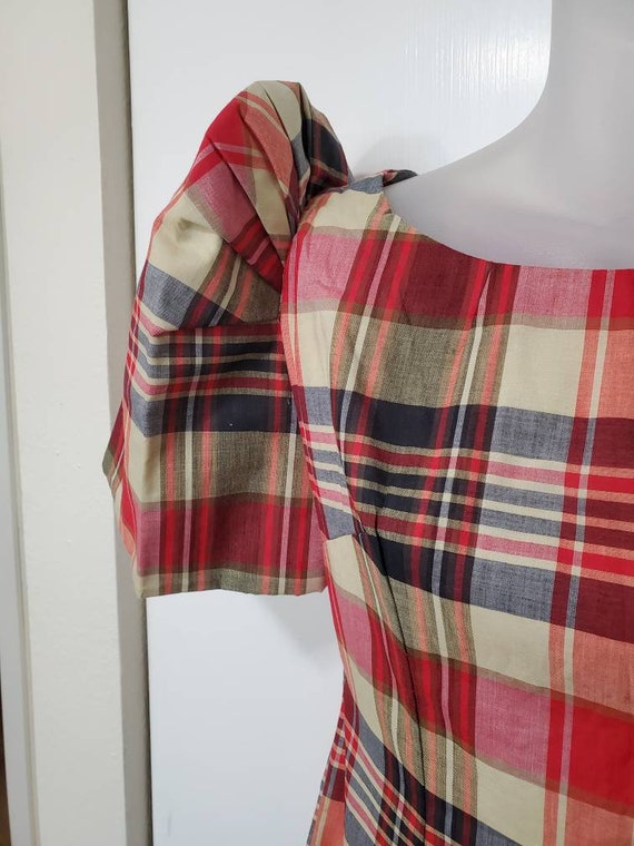 Vintage Handmade Plaid Dress with Huge Sleeves - image 4