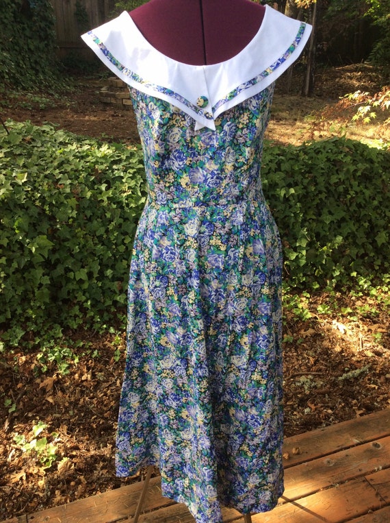 Vintage Laura Ashley Floral Cross Back Dress