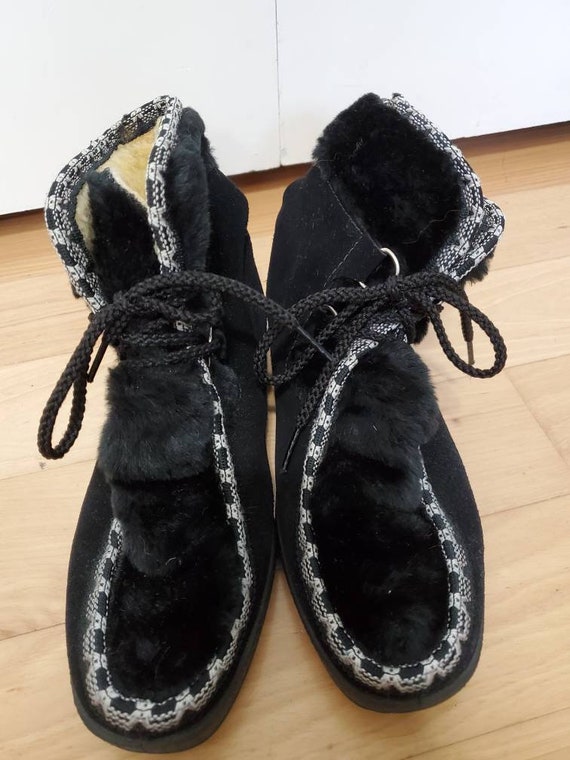 70's Snowland Faux Fur Moccasin Snow Boots - image 3