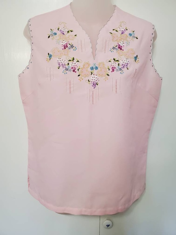 60's Daffodil Floral Embroidered Blouse - image 1