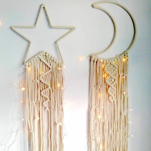 Handgestricktes Makramee Stern und Mond Wand Dekor Set / Makramee Wandbehang / Boho Dekor / Boho Frühling Dekor / Stern Makramee / Mond Makramee