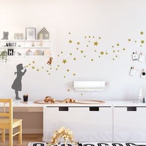 Wandtattoo Seifenblasen STERNE MÄDCHEN DIY,  Kinderzimmer Wandtattoo in 4 Grössen, Kita Wanddeko Sterne, Seifenblasen Mädchen