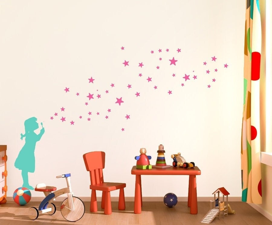 STAR BUBBLE GIRL Decal Wall Art D-I-Y, Star Soap Bubble Wall