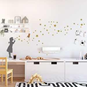 STAR BUBBLE GIRL Decal Wall Art D-I-Y, Star Soap Bubble Wall Sticker, Starry-Sky, Urban Interior Design, Nursery Decor & Kidsroom Wall Decor L 110 x 92 cm