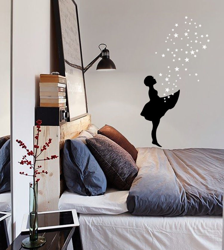 Wall Decal BUTTERFLY GIRL, Wall Sticker Banksy Wall Art, Graffiti