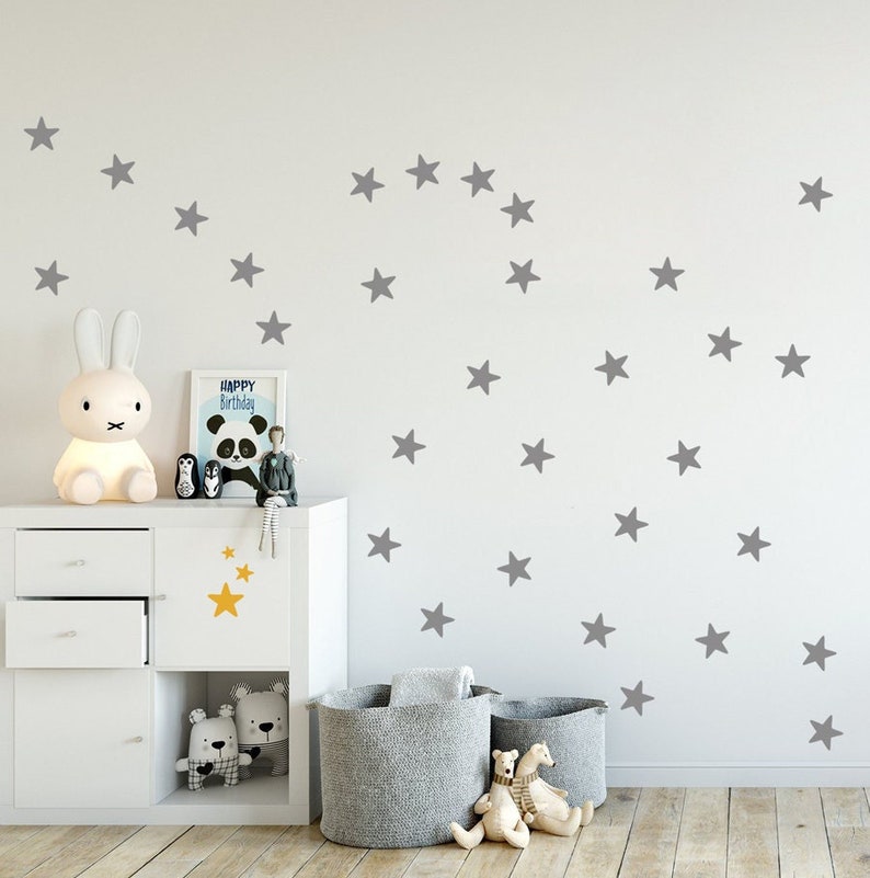 Autocollants muraux étoiles gris lot de 35 de chaque 5 cm, tatouage mural étoiles autocollants muraux dorés décoration murale chambre d'enfant, autocollants à motifs décoration chambre d'enfant image 1