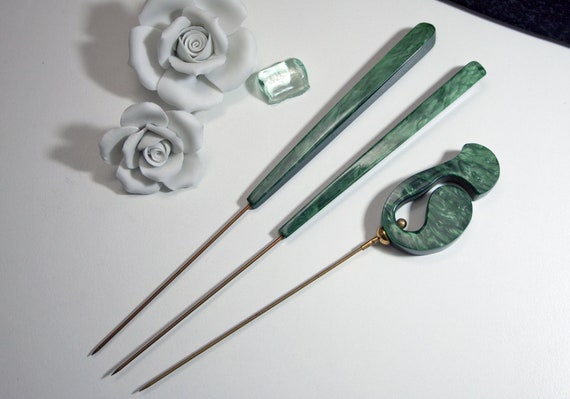 Art Deco hat pins Bakelite green 20s 30s, individ… - image 4