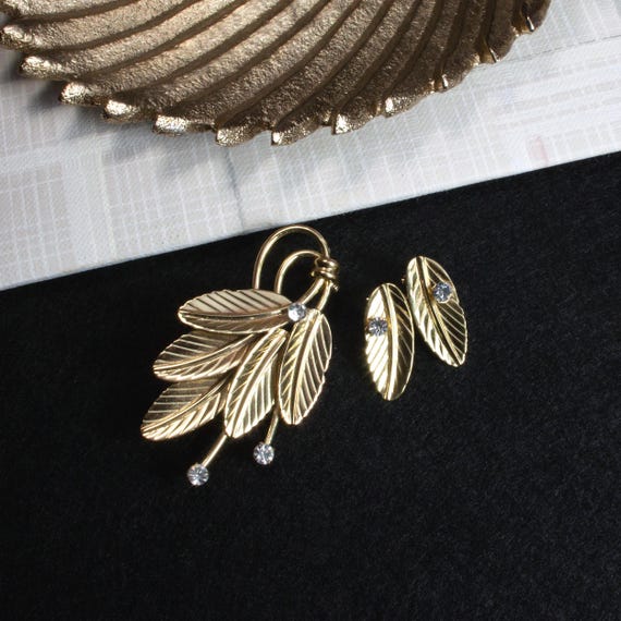 Vintage Schmuckset 50er 60er goldfarbene Blätter Brosche und Ohrclips mit Strass eleganter Braut‑ u. Abendschmuck, Trödel Dings da, ART. 141