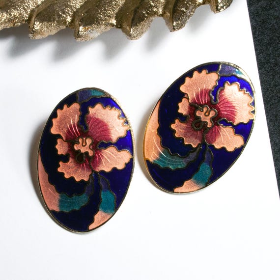 Retro cloisonné vintage enamel earrings, stud earrings, 70s/80s, orchid, pink, green, blue, enamel jewelry, flea market find, ART. 758 View 2