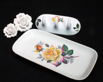 Roses Royal Bavaria Germany porcelain jewelry bowl and wall hook set, for bathroom or guest toilet, 60s, 70s, junk thing