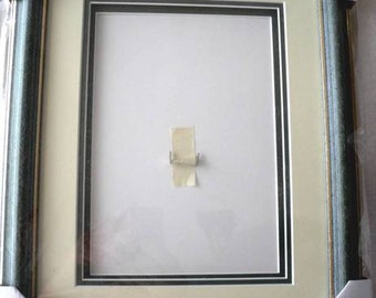3D picture frame green 29.5 x 36.5