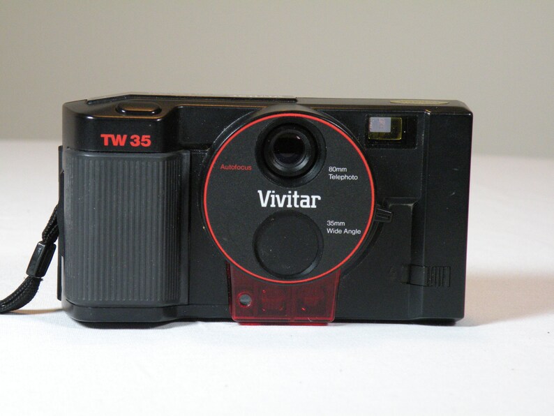 Retro Vivitar TW 35 Point and Shoot 35mm Film Camera Dual 35mm Wide Angle and 80mm Telephoto Lenses
