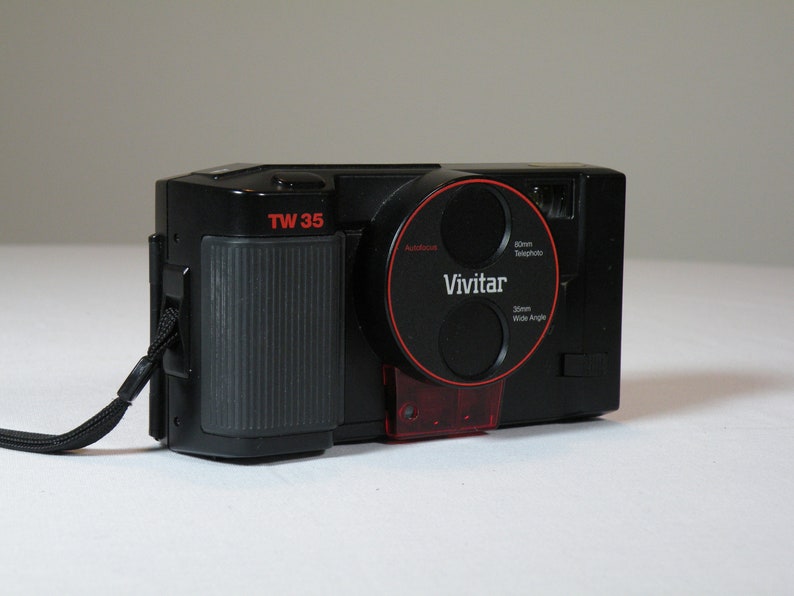 Retro Vivitar TW 35 Point and Shoot 35mm Film Camera Dual 35mm Wide Angle and 80mm Telephoto Lenses