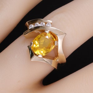 Big Estate 2.82 Ct Natural Yellow Sapphire & Diamond 14K Designer Ring